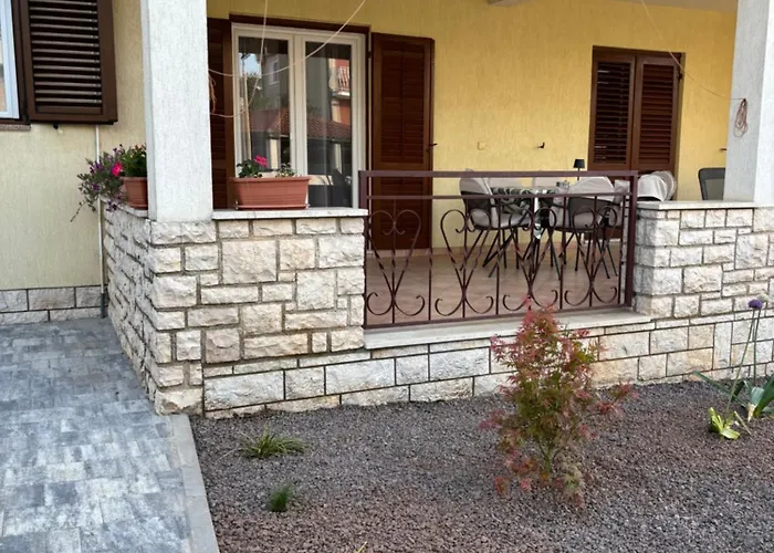 Darko Apartment